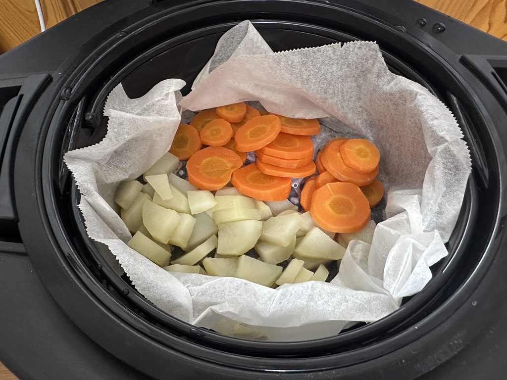 ホットクックKN-HW24Kで作った蒸し野菜